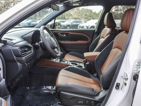 New 2025 Subaru Forester Touring image 17