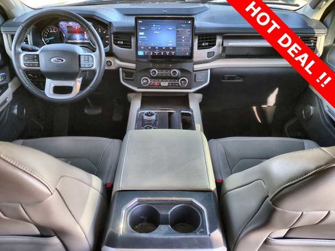 Used 2023 Ford Expedition Max Limited image 15