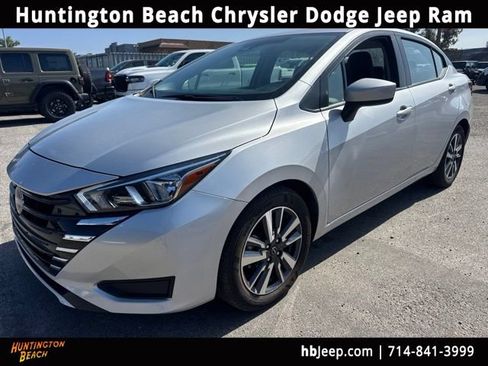 Used 2024 Nissan Versa SV FWD image 1