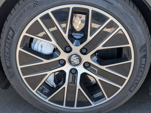 Used 2020 Porsche Taycan Turbo image 13