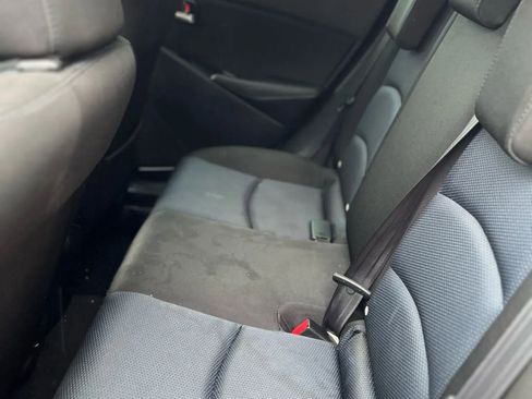 Used 2017 Toyota Yaris iA image 5