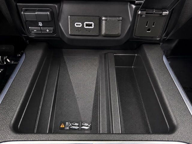 Used 2023 GMC Sierra 1500 AT4X w/ AT4X AEV Edition AWD/4WD image 50