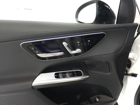 Certified 2026 Mercedes-Benz GLC 300 4MATIC image 6