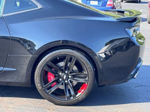Used 2018 Chevrolet Camaro SS w/ Redline Edition RWD image 36