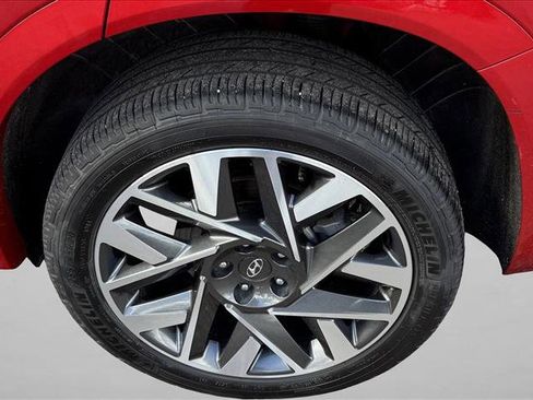 Used 2023 Hyundai Santa Fe Calligraphy AWD/4WD image 9