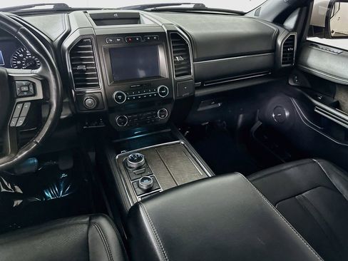 Used 2019 Ford Expedition Limited w/ Special Edition Package AWD/4WD image 20