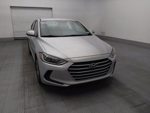 Used 2018 Hyundai Elantra SEL FWD image 14