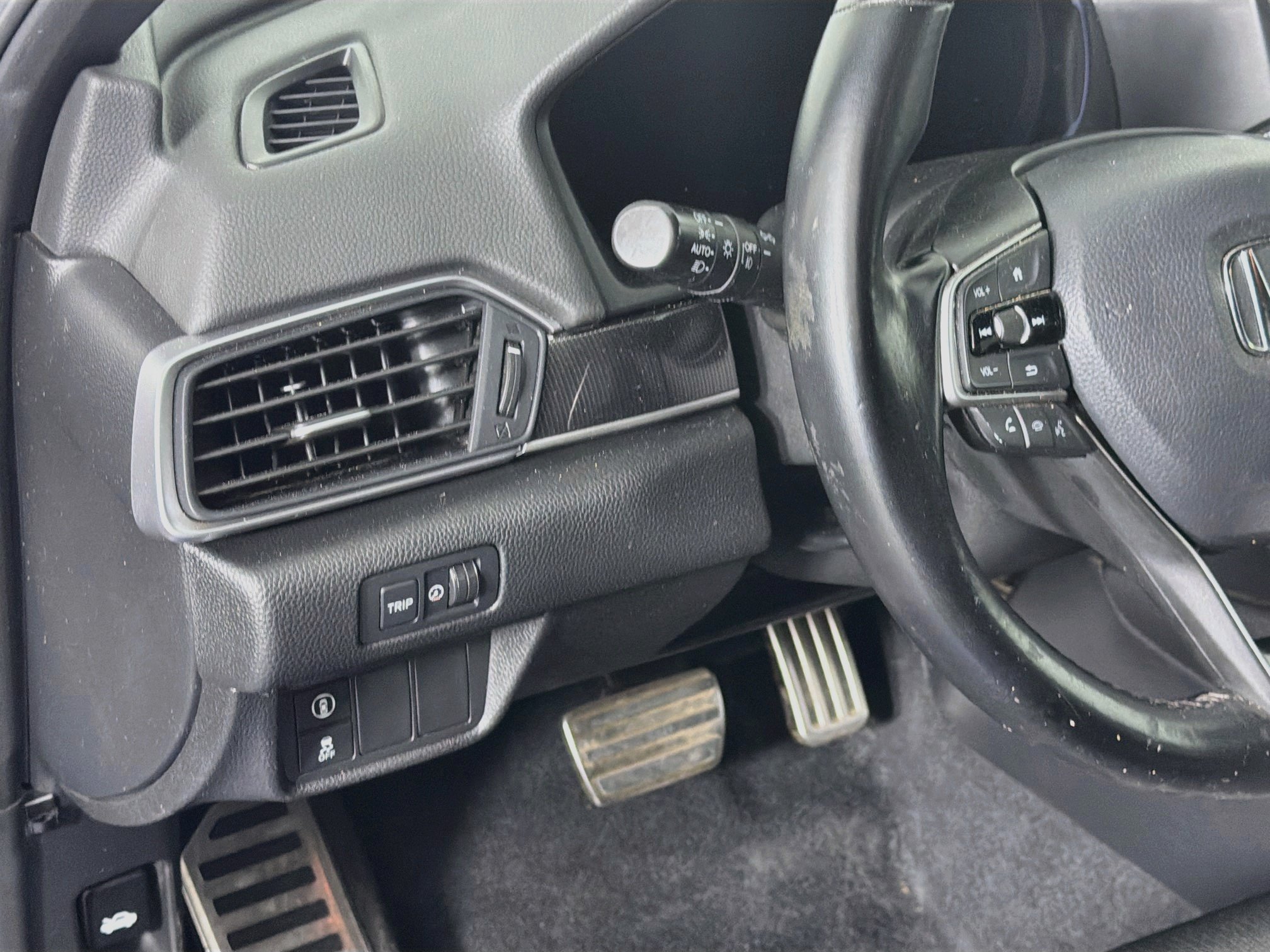 Used 2022 Honda Accord Sport image 16