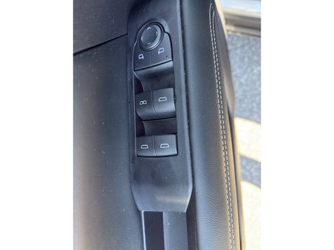 New 2026 GMC Terrain Elevation w/ Technology Package II FWD image 7