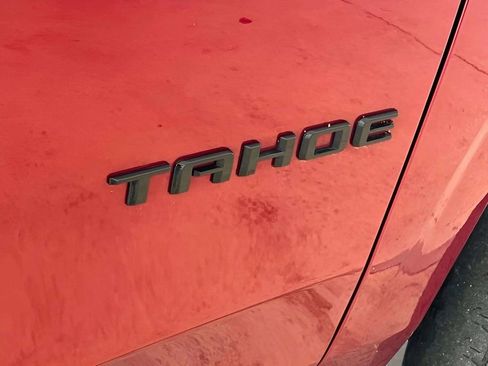 Used 2021 Chevrolet Tahoe Z71 image 30