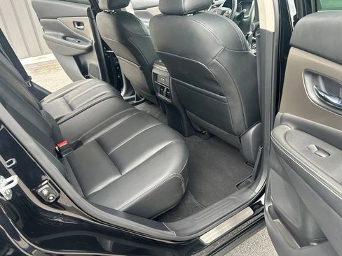 Certified 2023 Nissan Murano SV w/ SV Midnight Edition Package FWD image 26