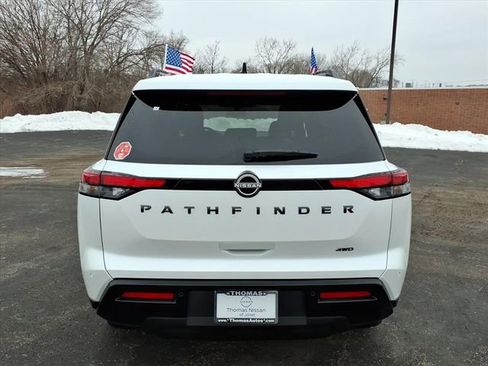 New 2026 Nissan Pathfinder SV image 6