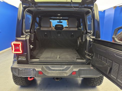 Used 2021 Jeep Wrangler Unlimited Rubicon image 25