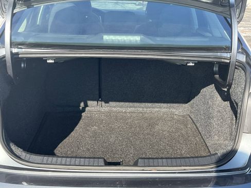 Used 2019 Volkswagen Jetta S image 24