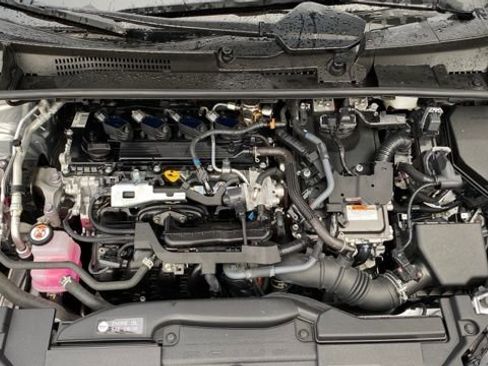 Used 2023 Toyota Prius LE image 7