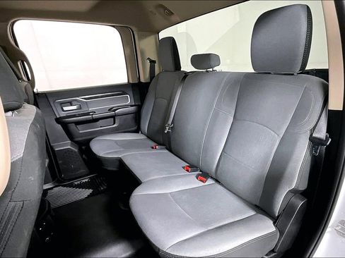 Used 2020 RAM 3500 Big Horn image 26