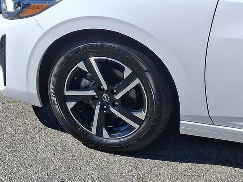 Used 2024 Nissan Sentra SV FWD image 28
