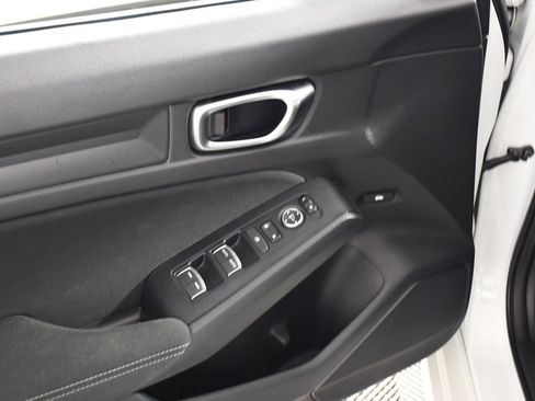 Used 2022 Honda Civic LX image 15