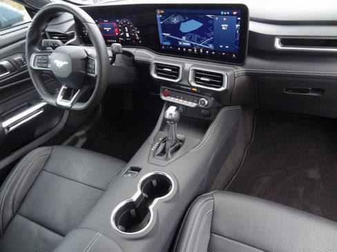 Certified 2025 Ford Mustang GT Premium image 15