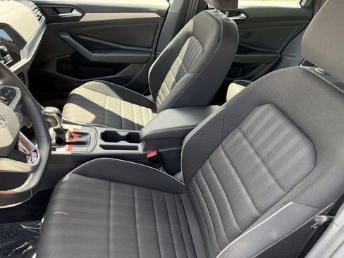 Used 2024 Volkswagen Jetta Sport FWD image 14