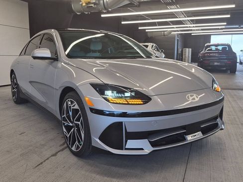Used 2025 Hyundai Ioniq 6 Limited RWD image 8