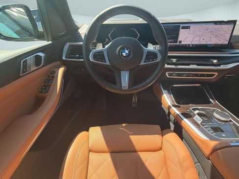 Used 2026 BMW X5 xDrive40i w/ M Sport Package AWD/4WD image 29