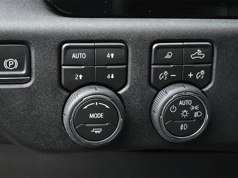New 2026 Chevrolet Silverado 2500 LTZ w/ LTZ Plus Package AWD/4WD image 22