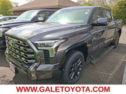 Used 2025 Toyota Tundra Platinum