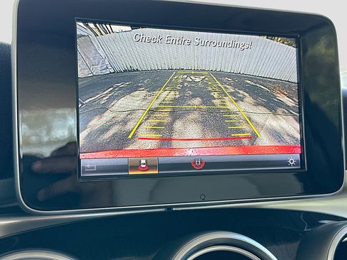 Used 2018 Mercedes-Benz C 300 Sedan image 13