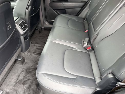 Used 2024 Kia Sportage EX AWD/4WD image 10