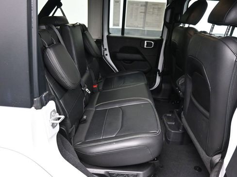 Used 2023 Jeep Wrangler Unlimited Sahara w/ Cold Weather Group image 29