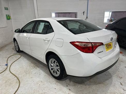 Used 2019 Toyota Corolla L image 7