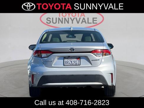 Used 2021 Toyota Corolla LE image 8