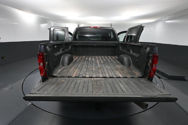 Used 2011 Chevrolet Silverado 2500 LT w/ Interior Plus Package AWD/4WD image 29