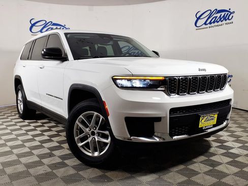 Used 2022 Jeep Grand Cherokee L Laredo w/ Luxury Tech Group I AWD/4WD image 1