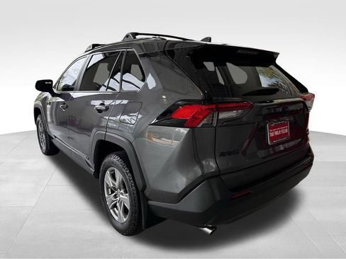 Used 2024 Toyota RAV4 LE AWD/4WD image 4