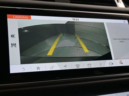 Used 2019 Land Rover Range Rover Sport Supercharged AWD/4WD image 26