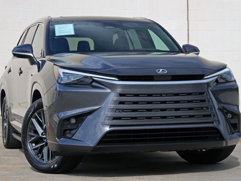Used 2025 Lexus TX 350 FWD w/ Technology Package image 4