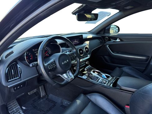 Used 2022 Kia Stinger GT-Line image 9
