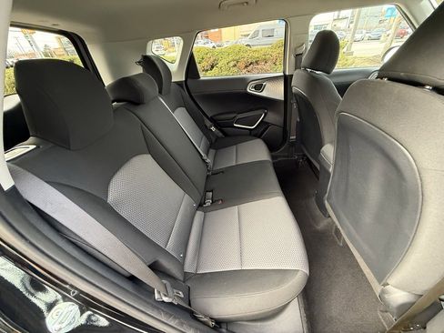 Used 2024 Kia Soul LX w/ Option Group 015 image 33