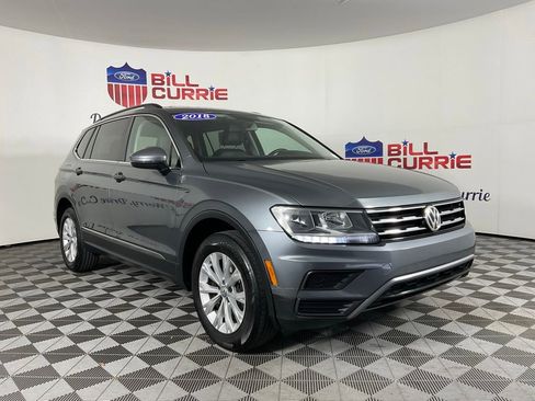 Used 2018 Volkswagen Tiguan SE FWD image 1