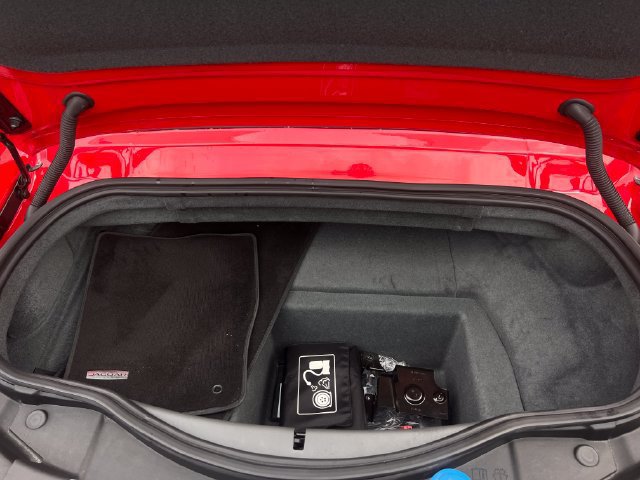 Used 2014 Jaguar F-TYPE Convertible RWD image 25