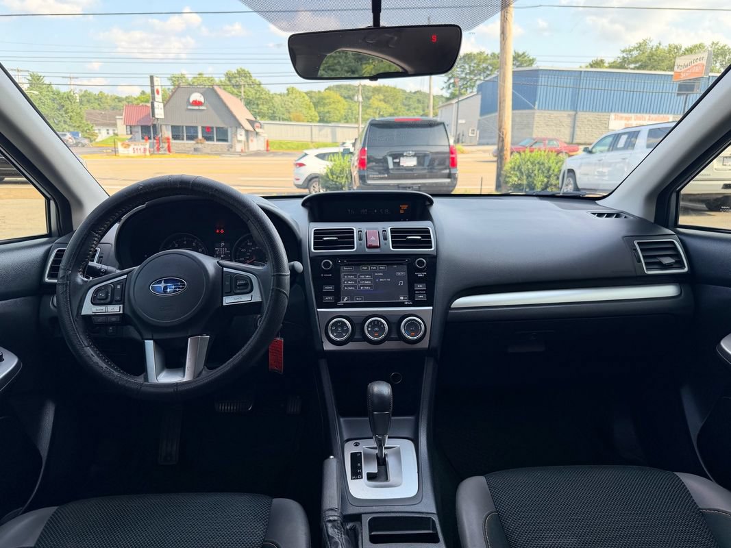 Used 2017 Subaru Crosstrek 2.0i Premium AWD/4WD image 18