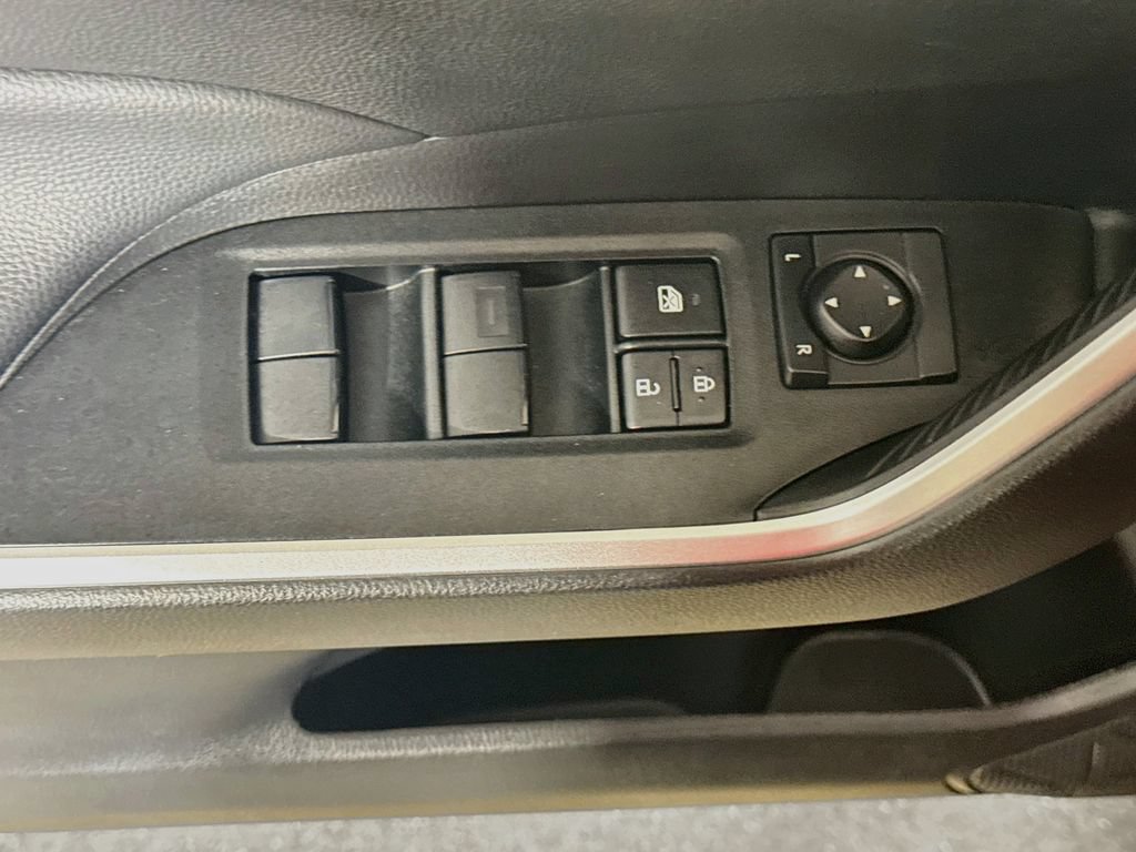 Certified 2025 Toyota RAV4 LE FWD image 18