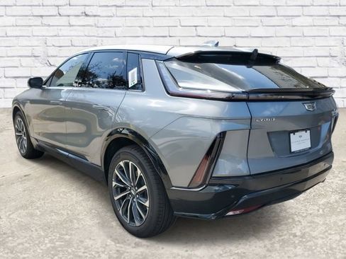 New 2026 Cadillac Lyriq Sport AWD/4WD image 2