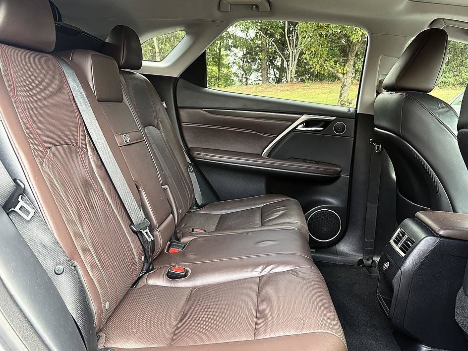 Used 2017 Lexus RX 350 FWD w/ Premium Package image 12
