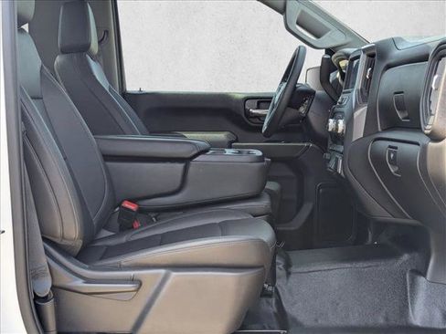 Used 2024 GMC Sierra 2500 Pro AWD/4WD image 16