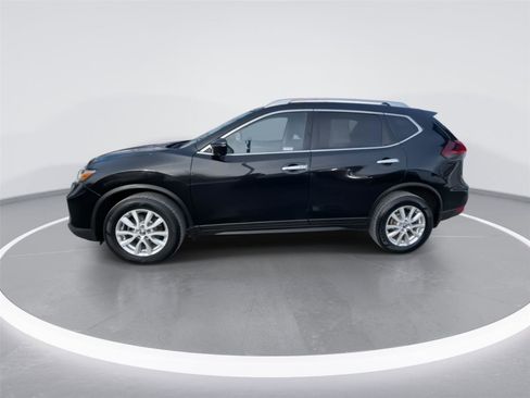 Used 2018 Nissan Rogue SV w/ Premium Package image 5