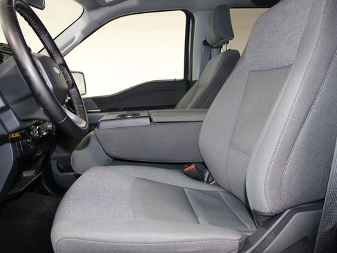 Used 2025 Ford F150 XLT w/ Equipment Group 301A Standard image 18