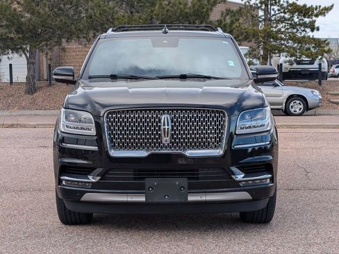 Used 2021 Lincoln Navigator L Reserve w/ Luxury Package image 2